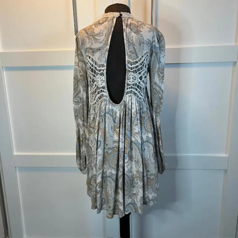Free People Elegant Vintage-Inspired Lace Overlay Dress - Picture 6 of 9